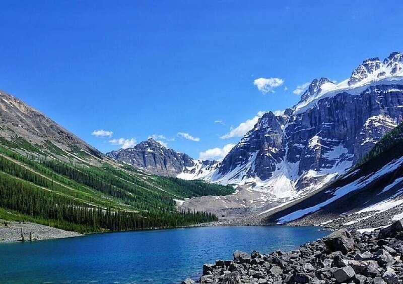 From Banff: Louise & Moraine Lake Guided Hiking Day Trip - Lunch beside the Consolation Lakes