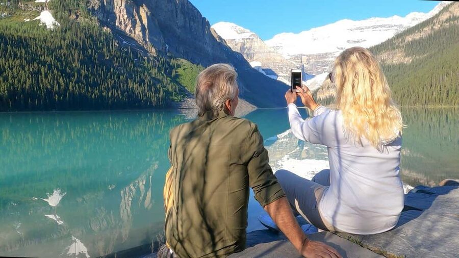 From Banff: Moraine Lake & Lake Louise Tour - Along the Bow Valley Parkway