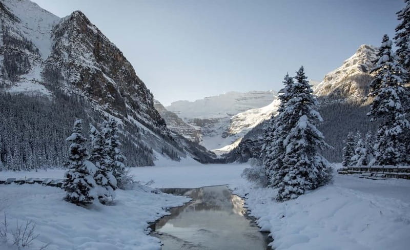 From Banff: Winter Wonderland; Lake Louise & Johnston Canyon - Why this winter day works so well