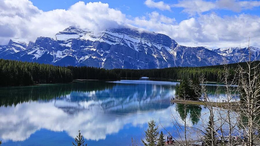From Calgary/Canmore: Banff National Park Premium Day Trip - Guides, photos, and the human side of the trip