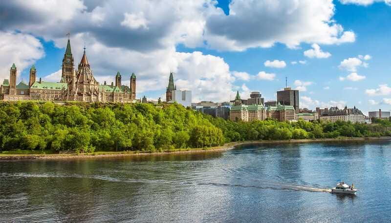 From Montreal: Private Ottawa Full Day Tour - The Rideau Canal and Ottawa’s outdoor spaces