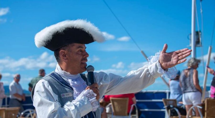 From Montréal: Québec City, River Cruise & Montmorency Falls - Who should book this outing?