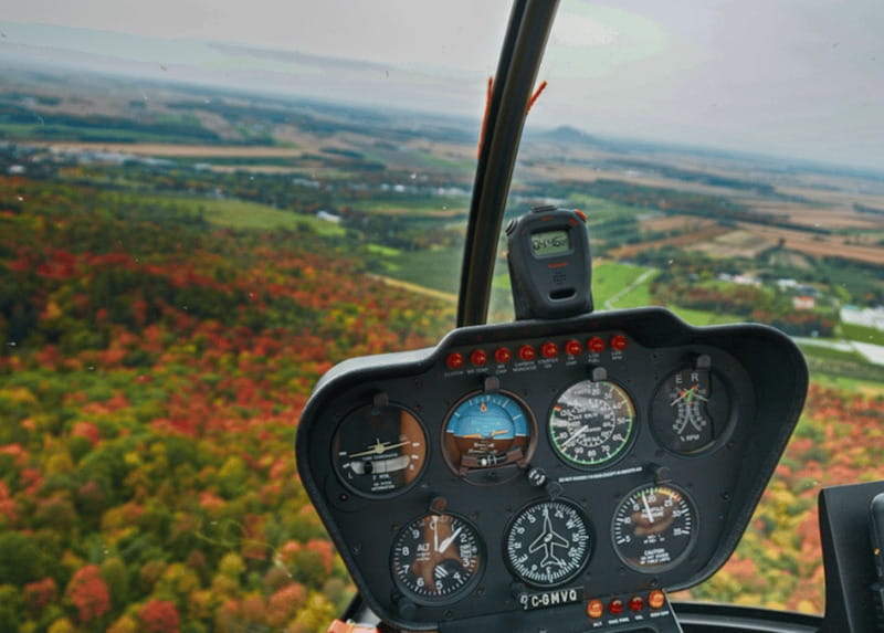 From Montreal: Scenic Montérégie Helicopter Tour - Taking off from Helicraft near Montreal