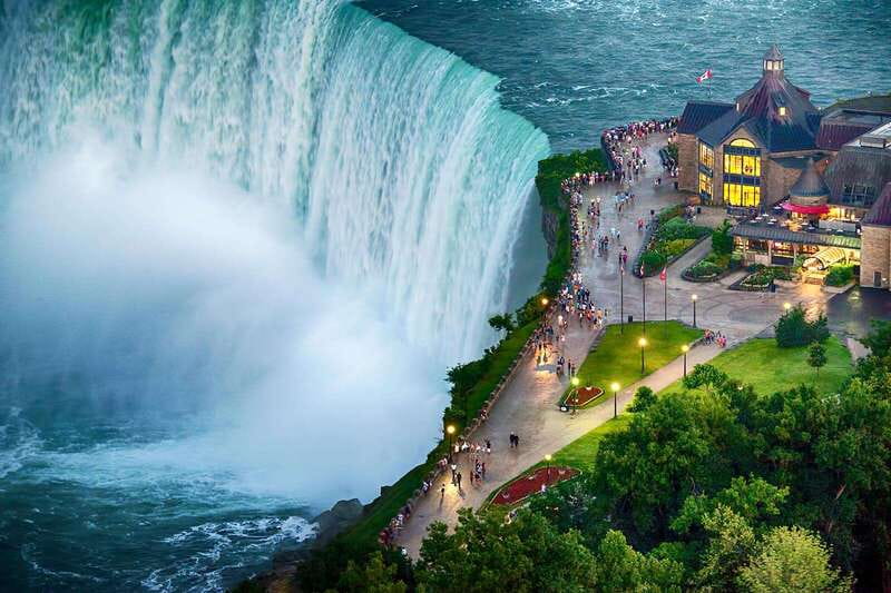 From Niagara Falls Canada Tour Boat, Lunch, Journey, Skylon - A fast, full look at Niagara Falls