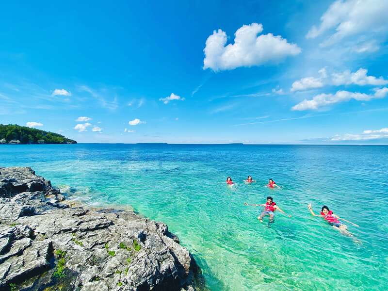From Toronto: Bruce Peninsula Guided Hiking Day Trip - Who will enjoy this day trip most