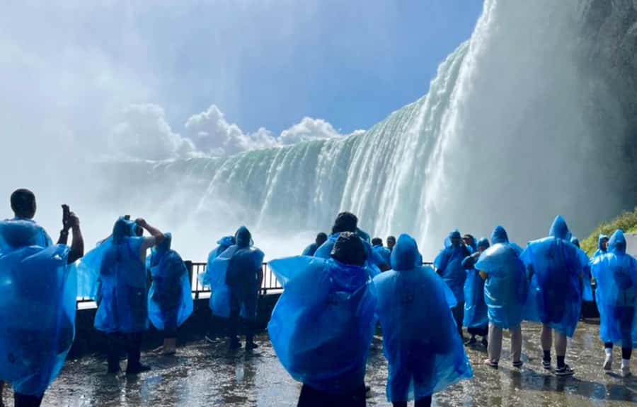 From Toronto: Niagara Falls Tour + Boat Ride and/or Journey - Why this Toronto day trip works