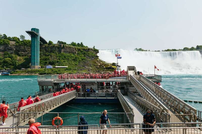 From Toronto: Niagara Falls + Winery, Cruise, & Lunch Option - Niagara on the Lake gives the day a gentler finish