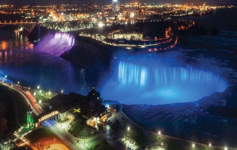 From Toronto: Winter Festival of Lights Niagara Falls Tour - Niagara Parkway stops before the falls