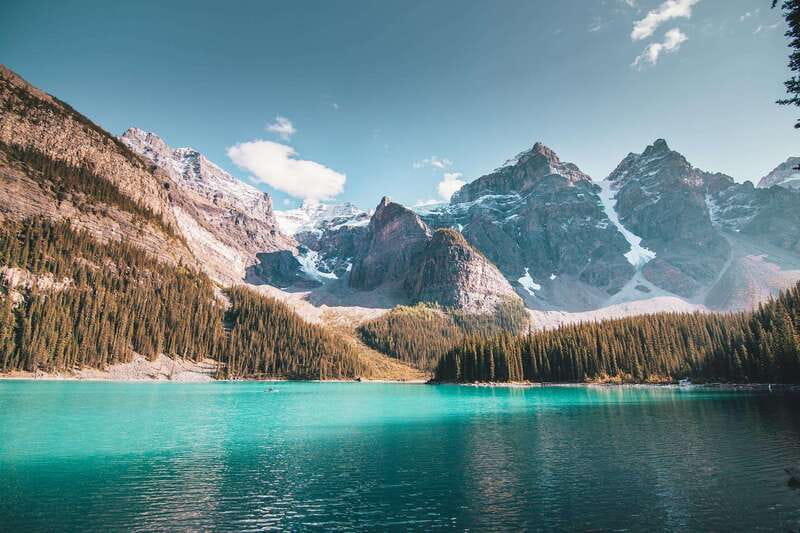 From Vancouver:4-Day Columbia Icefield & Banff National Park - Day one: Kelowna wine and the road to Revelstoke