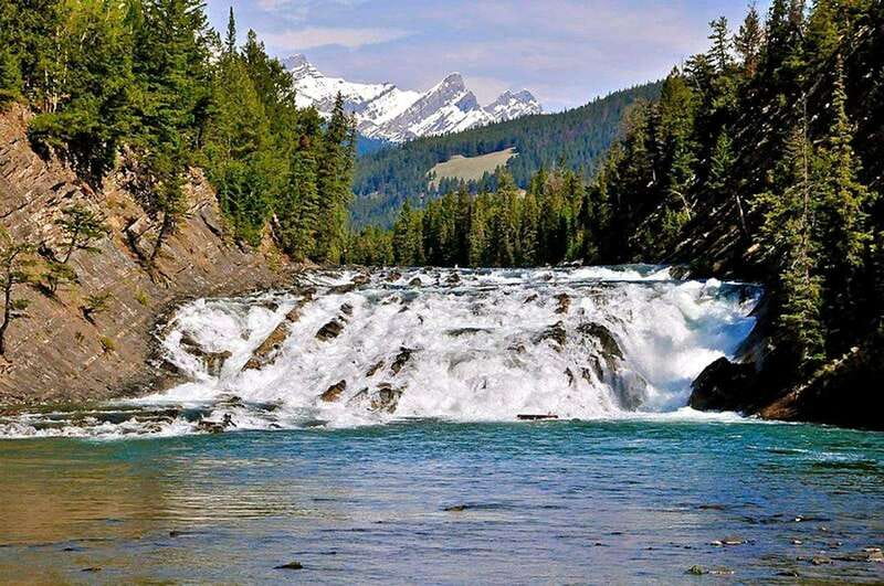 From Vancouver: 4-Day Kamloops, Yoho and Banff National Park - Johnston Canyon, Lake Louise, and two famous views
