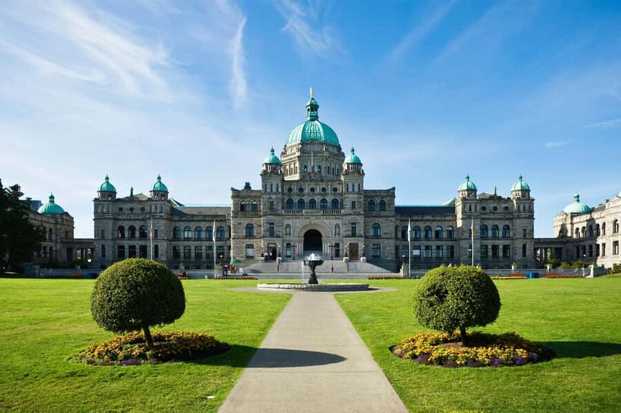 From Vancouver: Full-Day Victoria Tour with Ferry Ticket - The 90-minute ferry to Vancouver Island