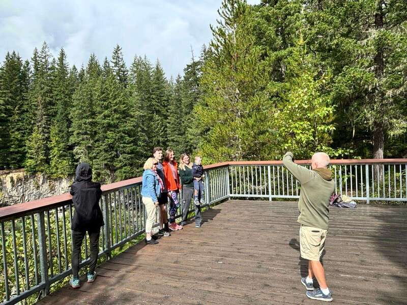 From Vancouver: Full-Day Whistler Tour - Summer route: Shannon Falls and the Sea to Sky Gondola