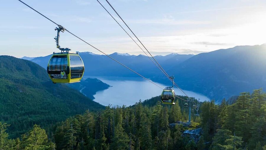 From Vancouver: Whistler Private Day Trip - Shannon Falls and the short walk to the water