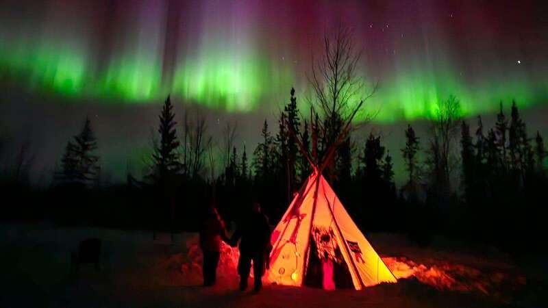 From Yellowknife: Aurora Borealis Tour with Cozy Cabin Base - Should you book the Cozy Cabin Aurora Tour?