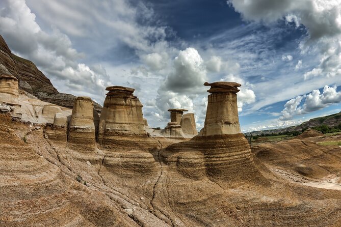 Full Day Drumheller Tour from Calgary by Coach - The World’s Largest Dinosaur finishes with a big photo