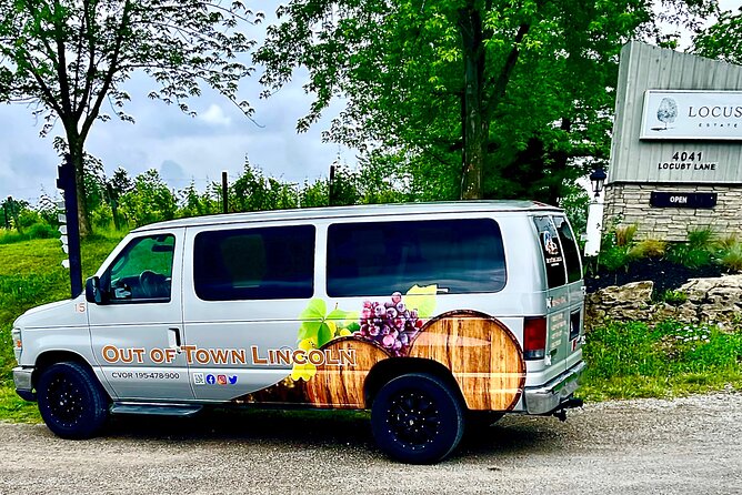 Full-Day Group Wine Tour (with cheese and charcuterie) in Niagara-on-the-Lake - Château des Charmes and the larger estate tradition