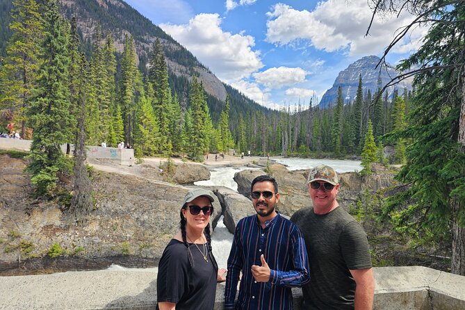 Full Day Private Tour Banff/Yoho Customized Sightseeing - Lake Minnewanka and Two Jack Lake bring open water