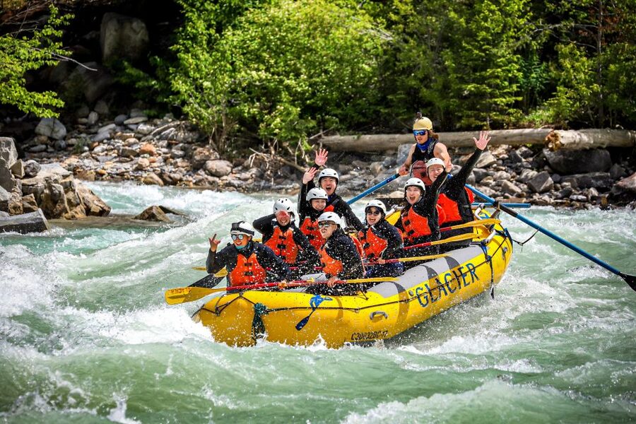 Golden, BC: Kicking Horse River Half Day Whitewater Rafting - The 15-minute ride back to Golden