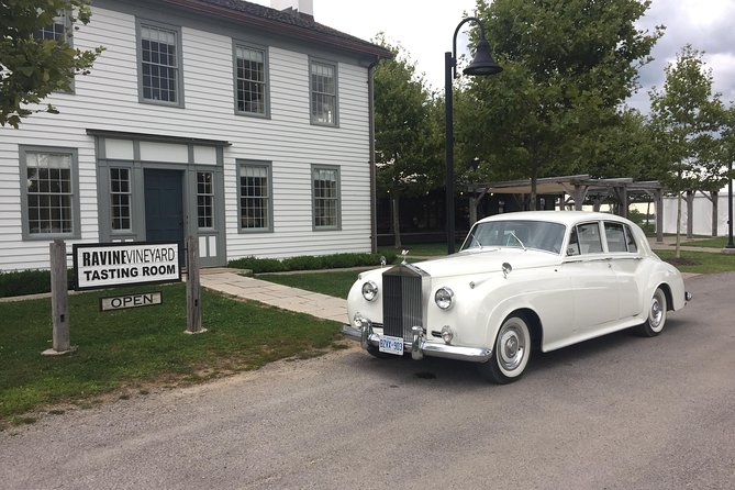 Grand Winery Tour - Rolls Royce - Niagara On The Lake - Reif Estate and cheese pairing