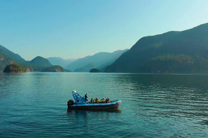 Granite Falls Zodiac Tour by Vancouver Water Adventures - Siwash Rock and Stanley Park from the water