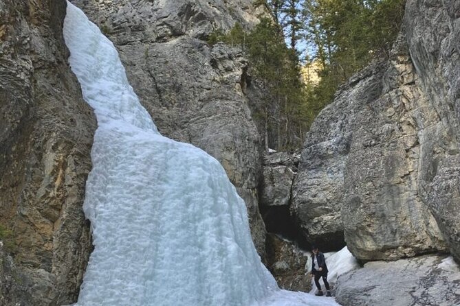 Grassi Lake and Grotto Canyon Hiking Calgary/Canmore/Banff - Two hours in Banff for lunch and a look around
