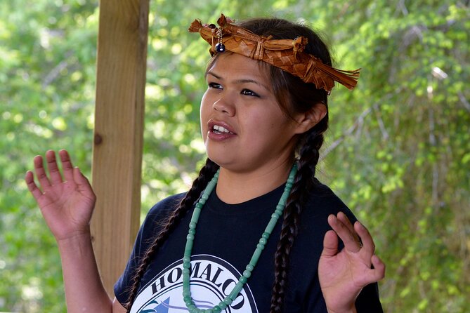 Great Bears of Bute: Grizzly Bear Viewing & Indigenous Cultural Tour - The Salish Sea crossing from Campbell River