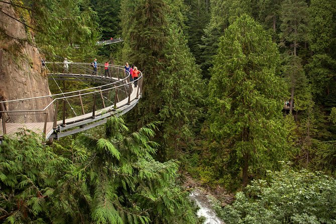 Grouse Mountain & Capilano Bridge Tour with Fish Hatchery - Booking, cancellation, and practical preparation