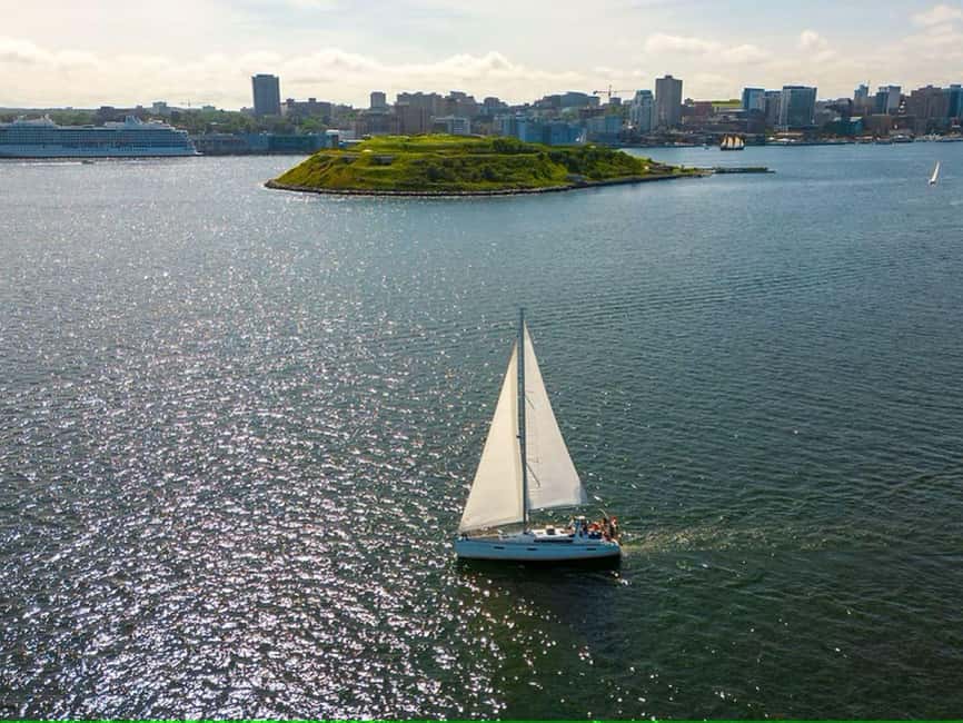Halifax: Best of Halifax Harbour Tour - Wine, craft beer, and what your $40 covers