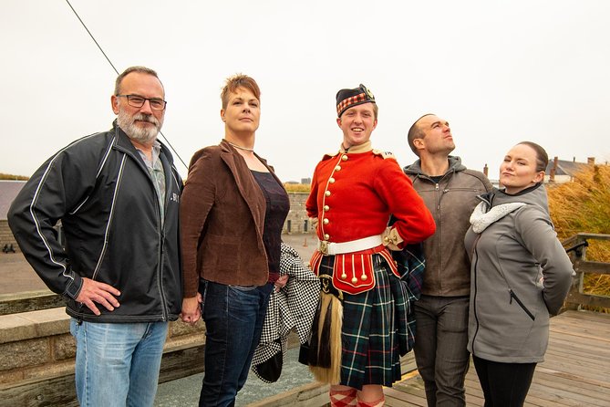 Halifax Premium Tour: Peggy's Cove, Citadel & Titanic Cemetery - Small group comfort, vehicle space, and guiding
