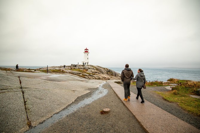 Halifax Premium Tour: Peggy's Cove, Citadel & Titanic Cemetery - Pickup is the part to handle carefully