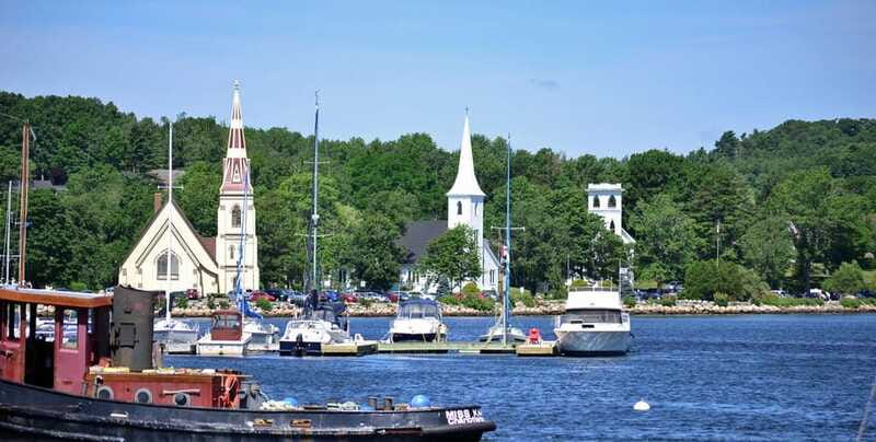 Halifax: South Coast Nova Scotia Private Day Tour - Queensland Beach for a quick Atlantic stop
