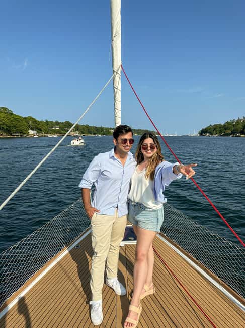 Halifax: Sunset Wine and Cheese Sailboat Cruise - Four Wines With a Nova Scotia Story