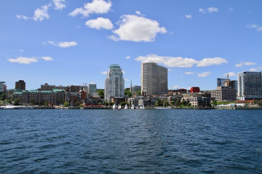 Halifax: Tall Ship Harbor Sailing Cruise with Live Music - Comfort, weather, and what to bring