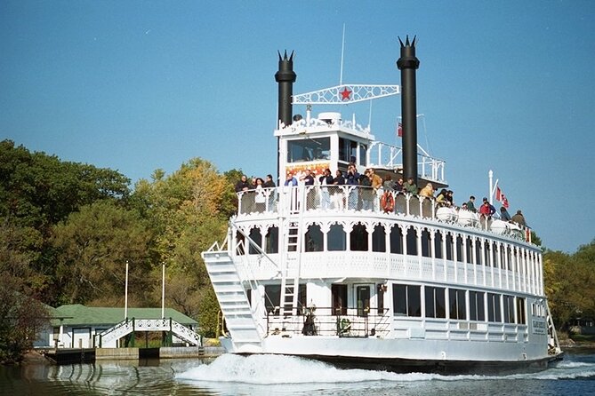 Heart of the 1000 Islands Sightseeing Cruise - Three hours on the water