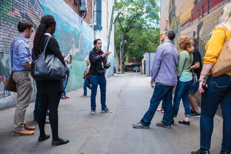 Hidden Toronto: Kensington Market & Chinatown Walk - A closer look at the guide’s role