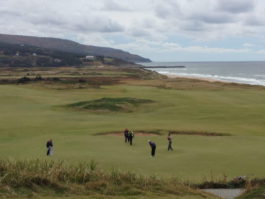 Highlands National Park: Cabot Trail Tour - The North Shore and the artisans trail