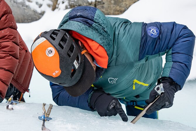 Ice Climbing Adventure in Banff: Beginner - The transportation issue you should solve early
