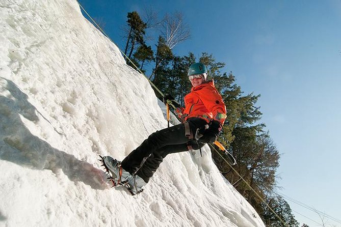 Ice Climbing Initiation in Mont-Tremblant - Key points to know before you book