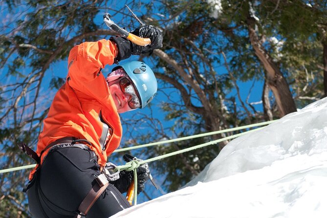 Ice Climbing Initiation in Mont-Tremblant - Starting at Tremblant Activity Centre