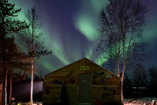 Intimate Aurora Tours Cozy Cabin Bucket List - A cabin night instead of a parking-lot wait