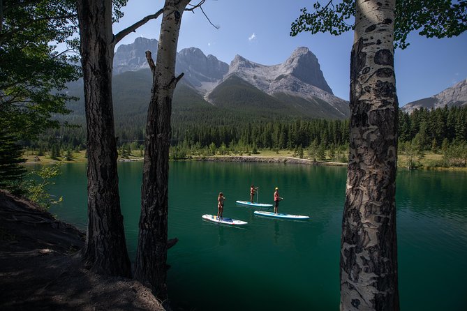 Intro to Stand Up Paddleboarding, Banff National Park - Your first minutes on the board