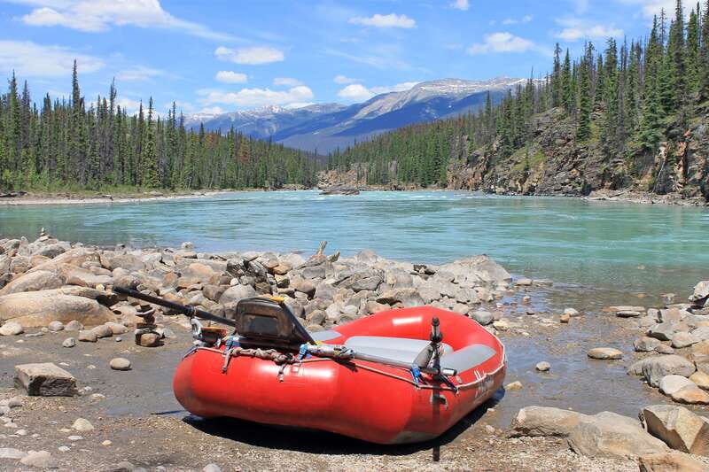 Jasper: Canyon Run Family Whitewater Rafting - Changing into river gear