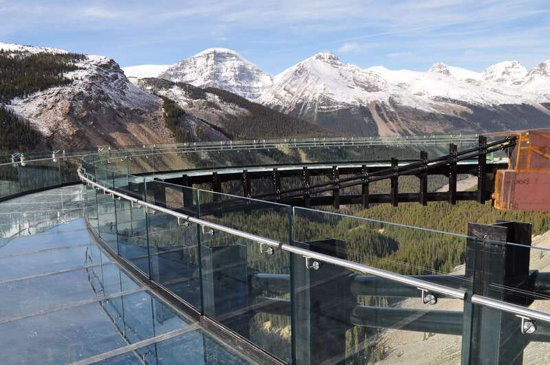 Jasper: Columbia Icefield Skywalk - The ride from the Columbia Icefield Discovery Center