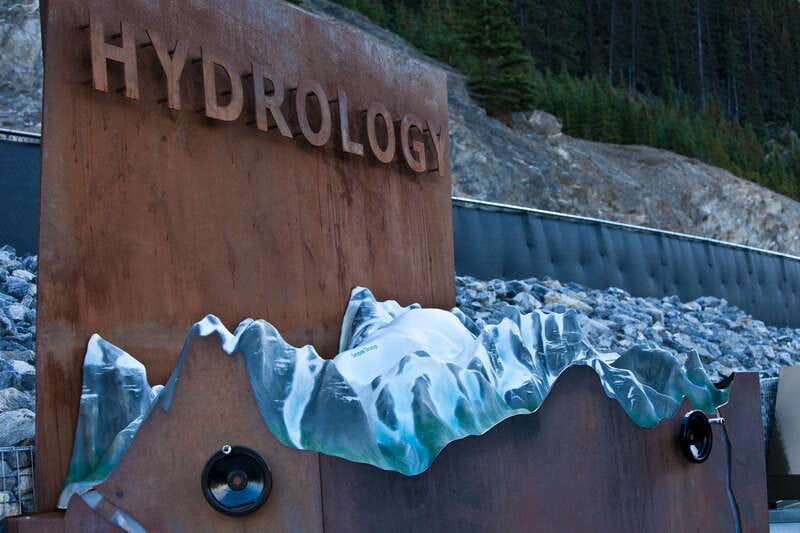 Jasper: Columbia Icefield Skywalk - Is $37 a fair price?