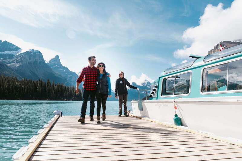 Jasper National Park: Maligne Lake Cruise With Guide - Key points at a glance
