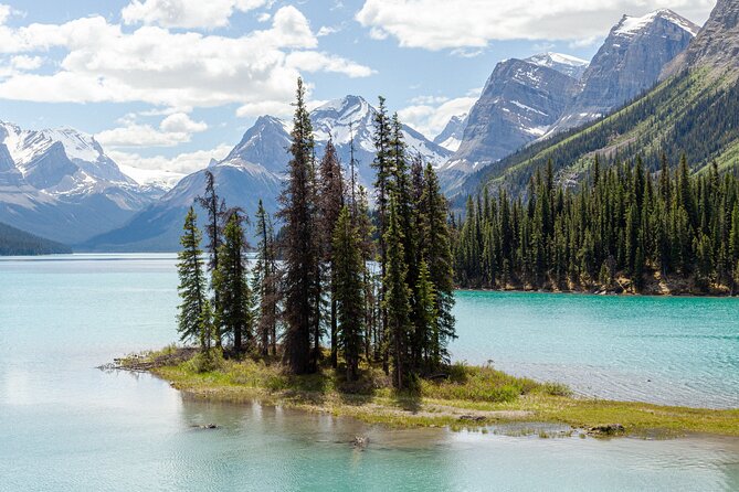 Jasper National Park Tour Maligne Valley, Medicine Lake with Walk - Practical details before you go
