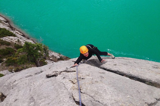 Jasper Rock Climbing Experience - A four-hour climb in Jasper’s backcountry