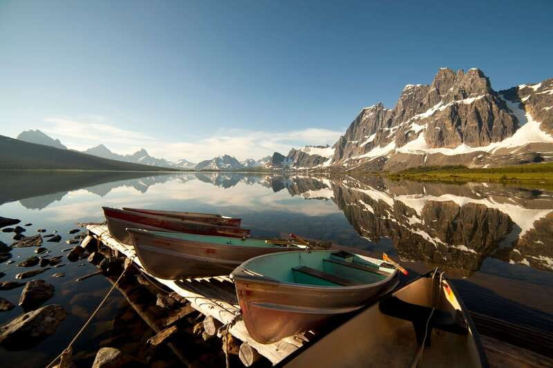 Jasper: Transfer to Banff/Lake Louise w/ Columbia Icefields - Athabasca Glacier and the three-hour Columbia Icefield visit