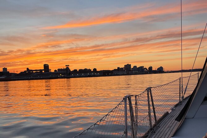 JFarwell Sunset Wine and Cheese Yacht Sailing - Why this sail works so well at sunset