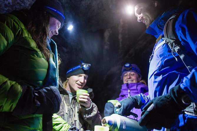 Johnston Canyon Evening Icewalk - Guides, group size, and the feel of the outing